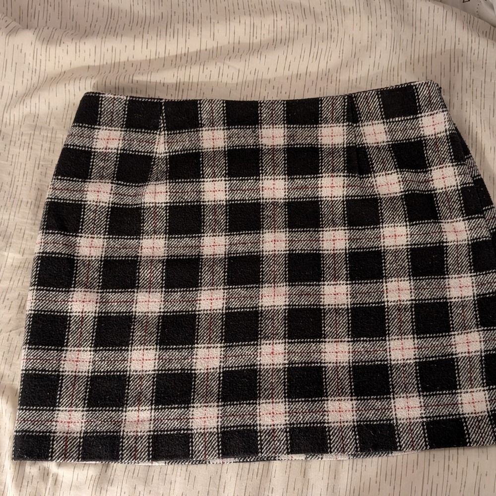 Forever 21 Black and White Plaid Mini Skirt